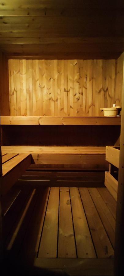 Guest House "Villa Klara Eilat" Heated Pool And Sauna All Year Round Экстерьер фото