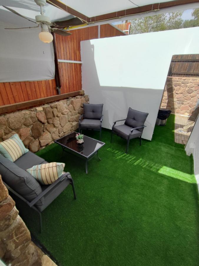 Guest House "Villa Klara Eilat" Heated Pool And Sauna All Year Round Экстерьер фото