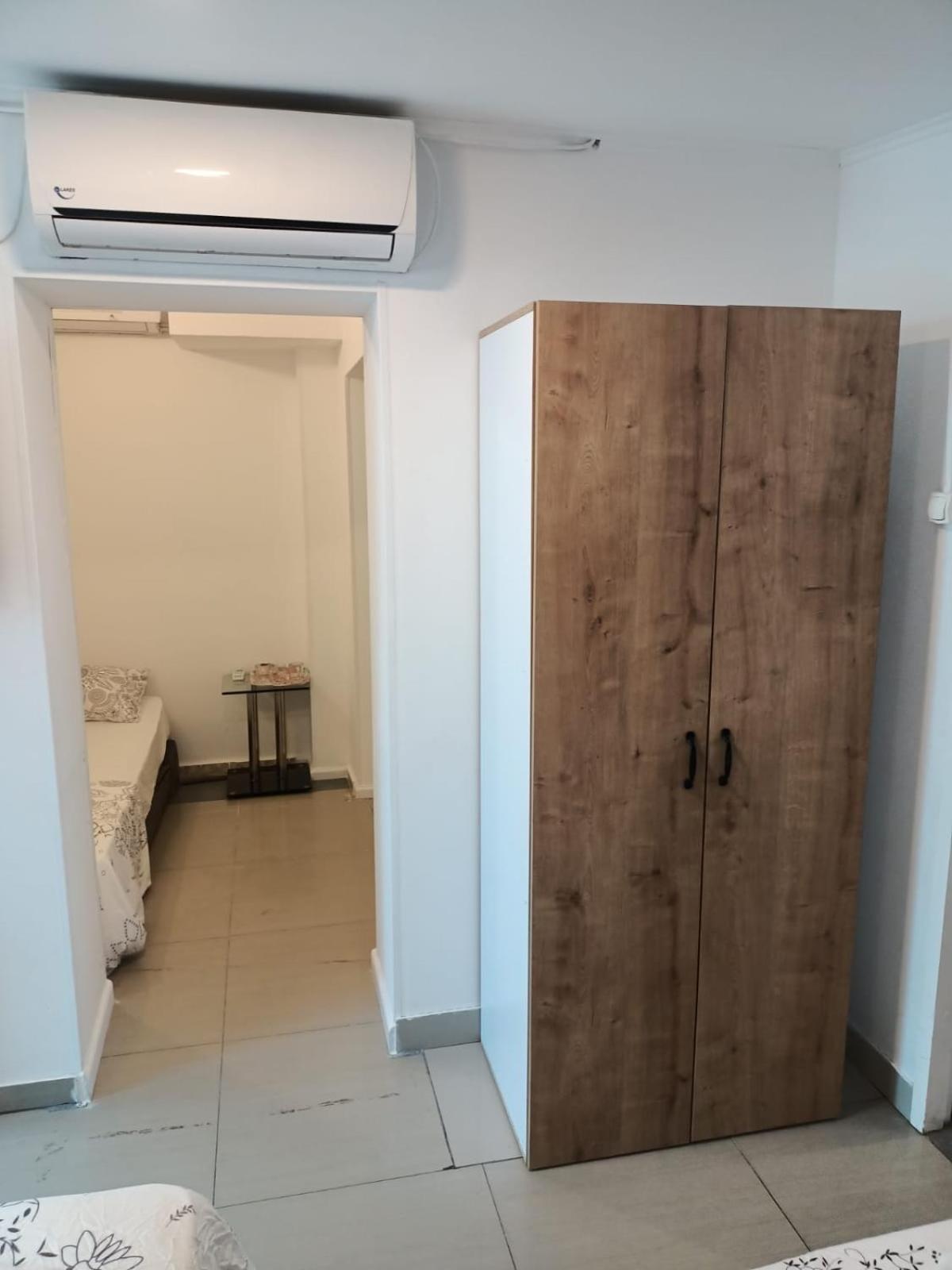 Guest House "Villa Klara Eilat" Heated Pool And Sauna All Year Round Экстерьер фото